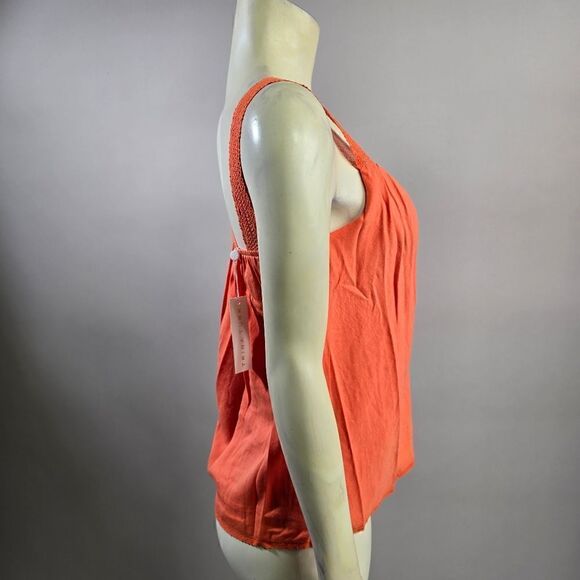 Trina Turk xs top nwt R1 - Picture 3 of 6